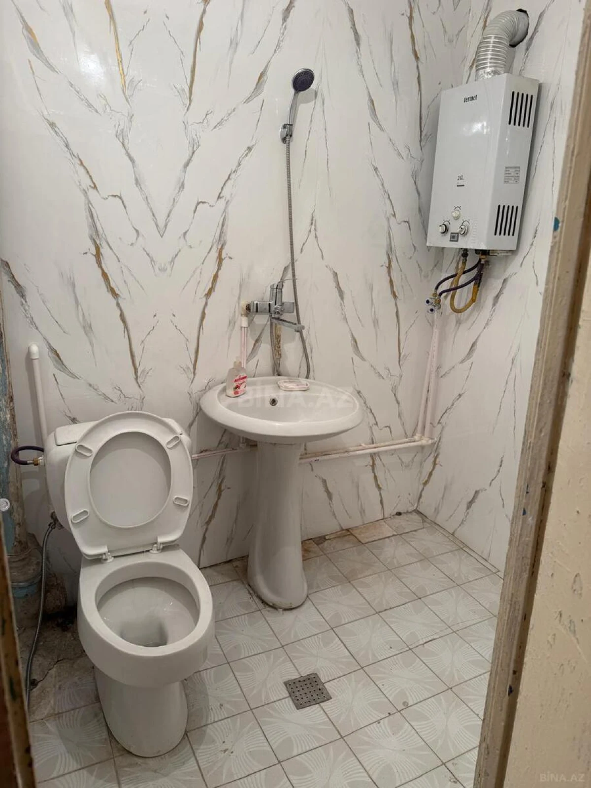 Kirayə verilir 2 otaqlı mənzil 42 m²