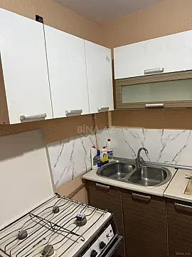 Kirayə verilir 2 otaqlı mənzil 42 m²