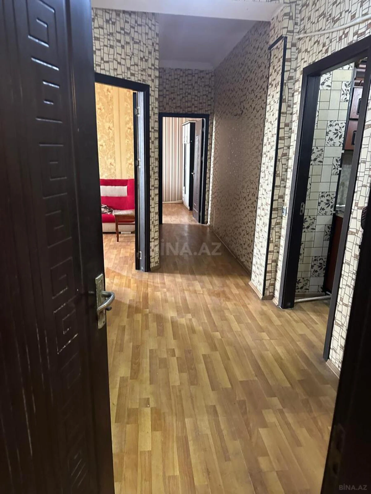Kirayə verilir 2 otaqlı mənzil 69 m²