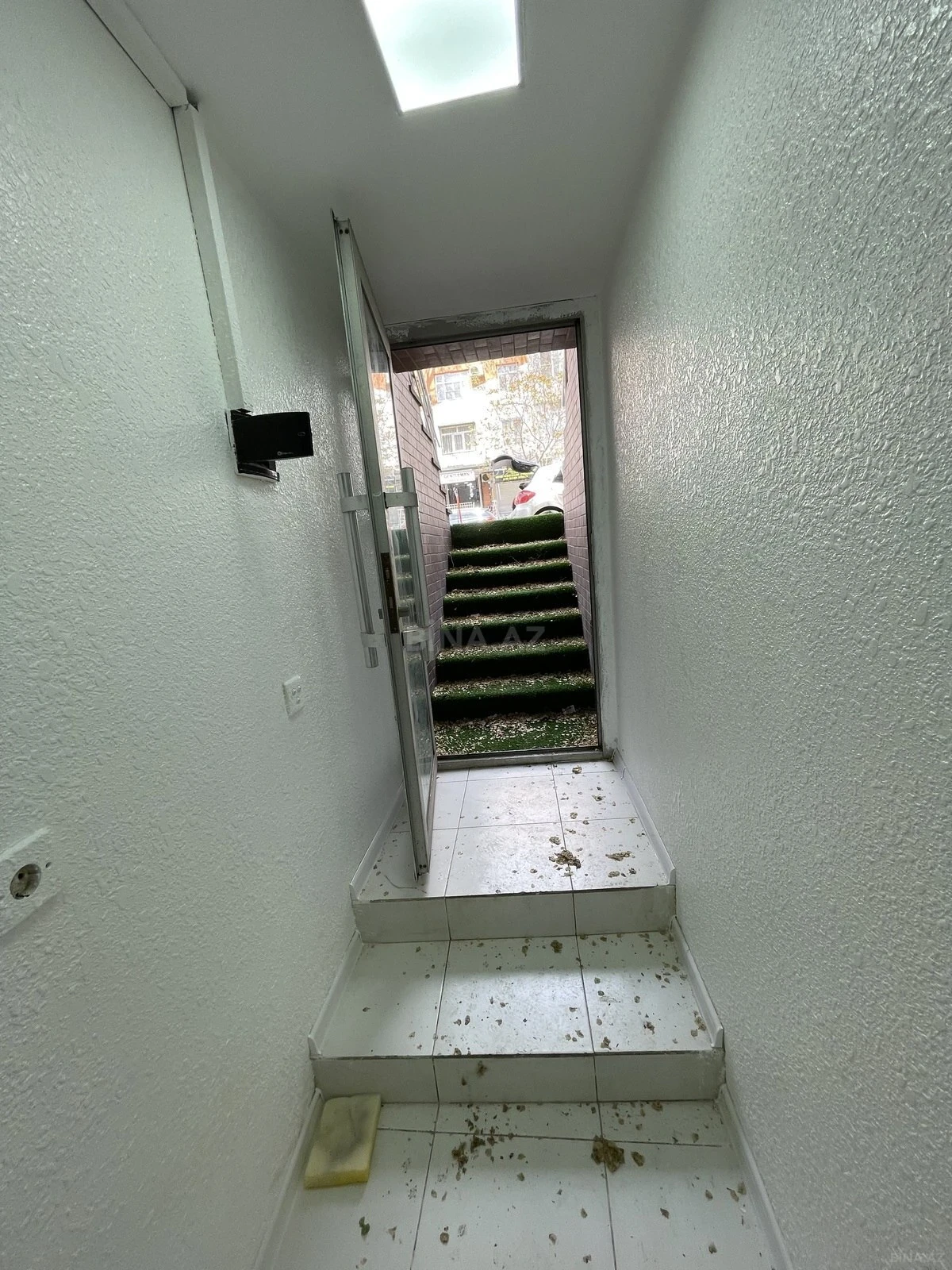 Satılır obyekt 40 m²