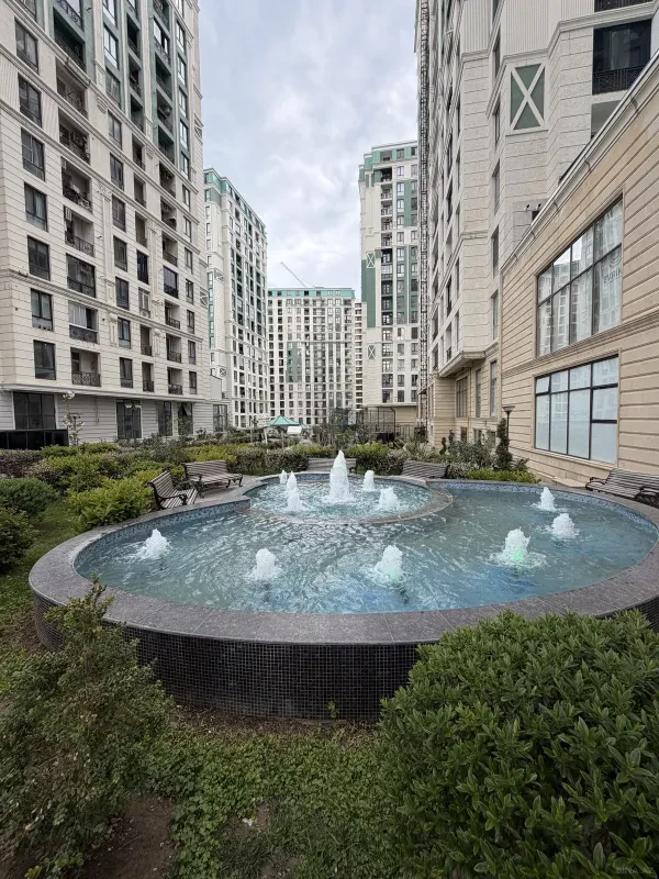 Kirayə verilir 2 otaqlı mənzil 58 m²