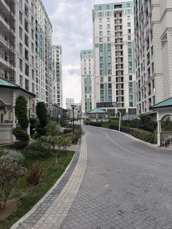 Kirayə verilir 2 otaqlı mənzil 58 m²
