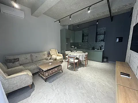 Kirayə verilir 2 otaqlı mənzil 71 m²