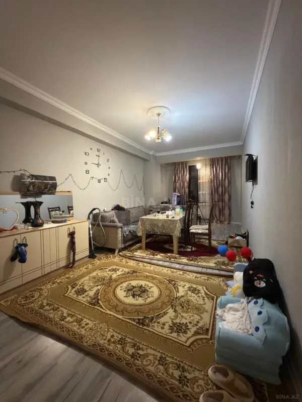 Satılır 3 otaqlı mənzil 93 m²