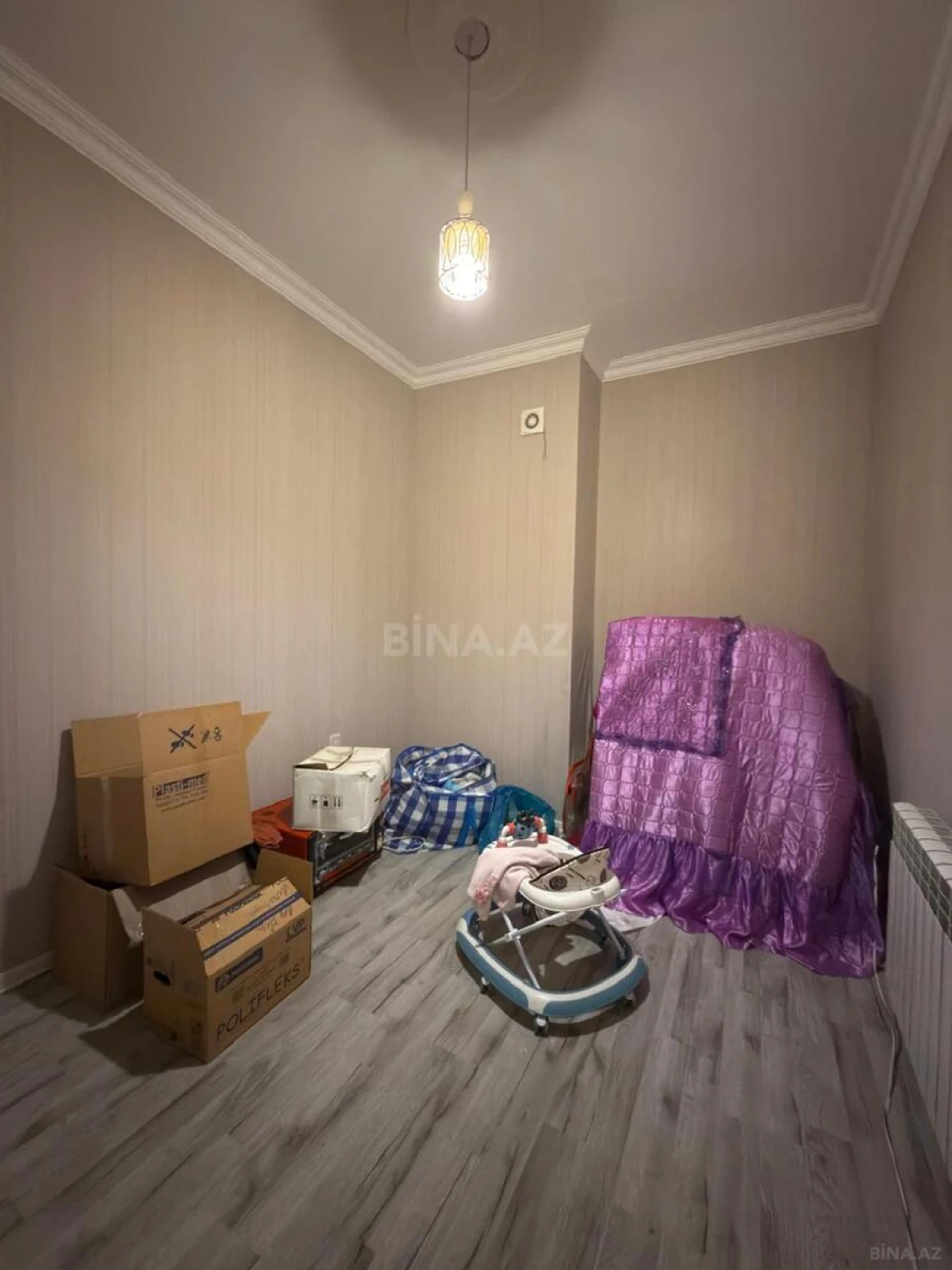 Satılır 3 otaqlı mənzil 93 m²