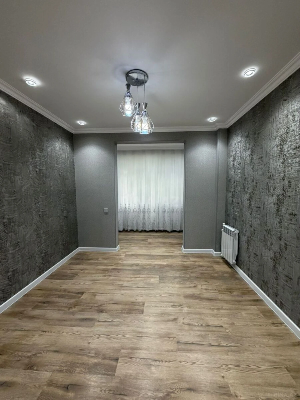 Satılır 2 otaqlı mənzil 60 m²