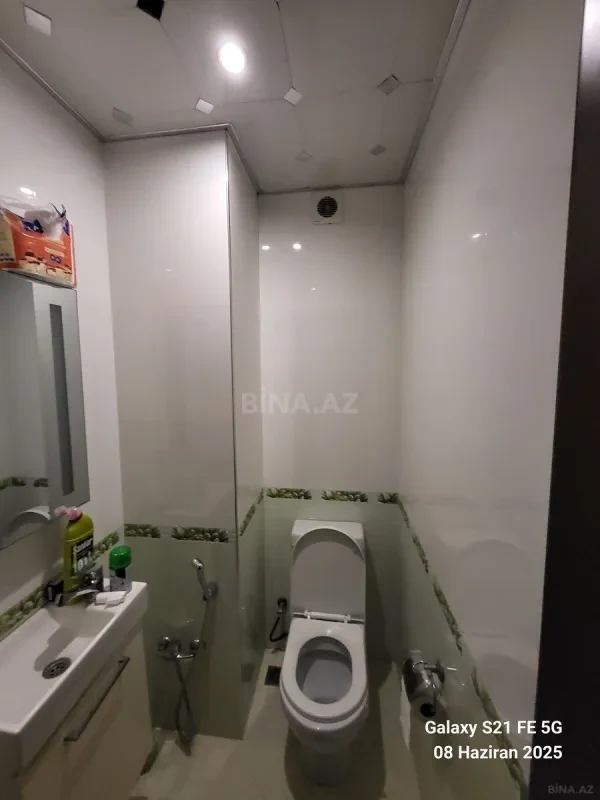 Kirayə verilir 2 otaqlı mənzil 83 m²
