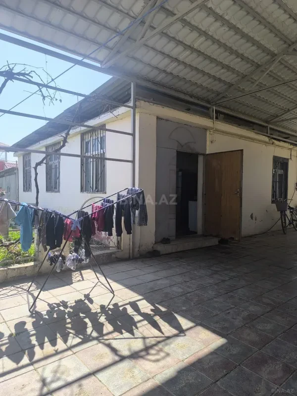 Satılır 3 otaqlı həyət evi 100 m²