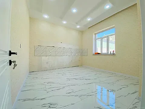 Satılır 5 otaqlı həyət evi 185 m²