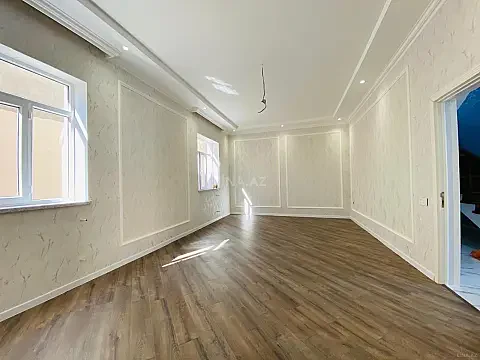Satılır 5 otaqlı həyət evi 185 m²