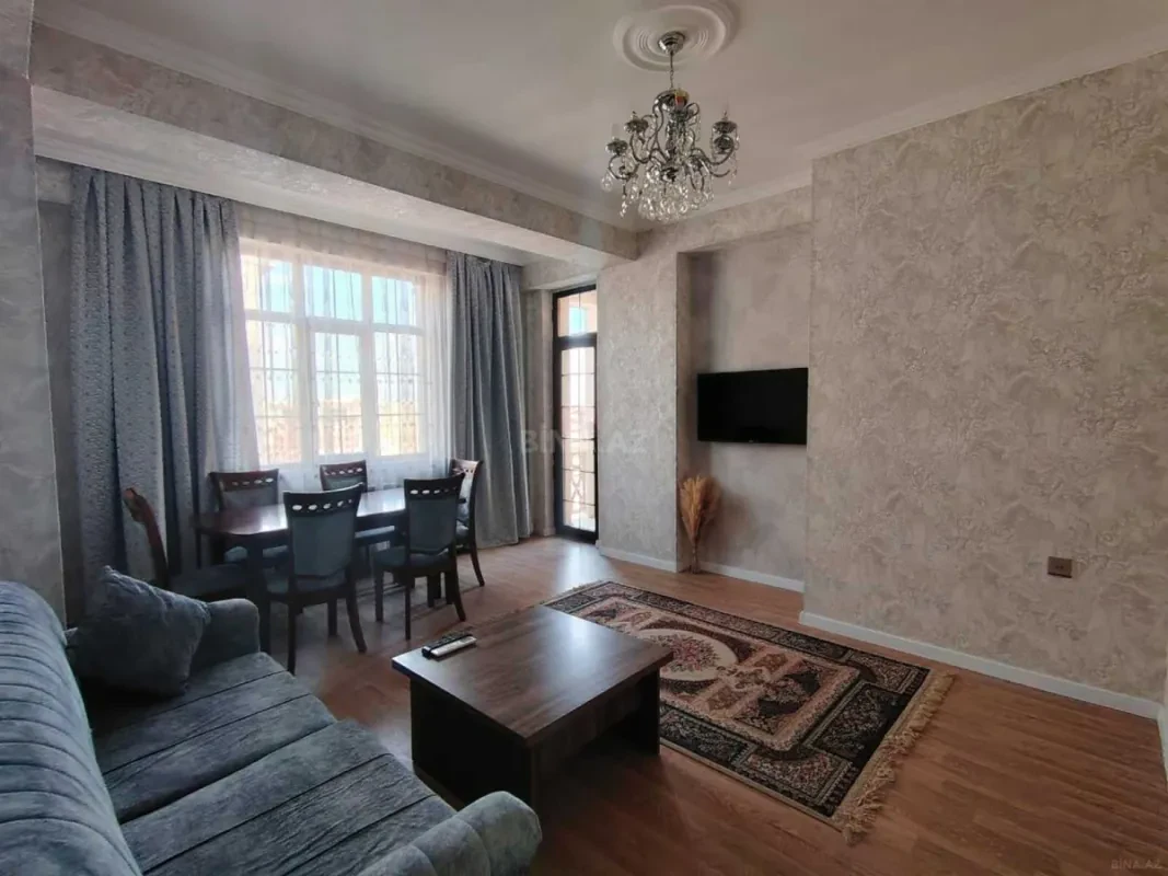Kirayə verilir 3 otaqlı mənzil 110 m²