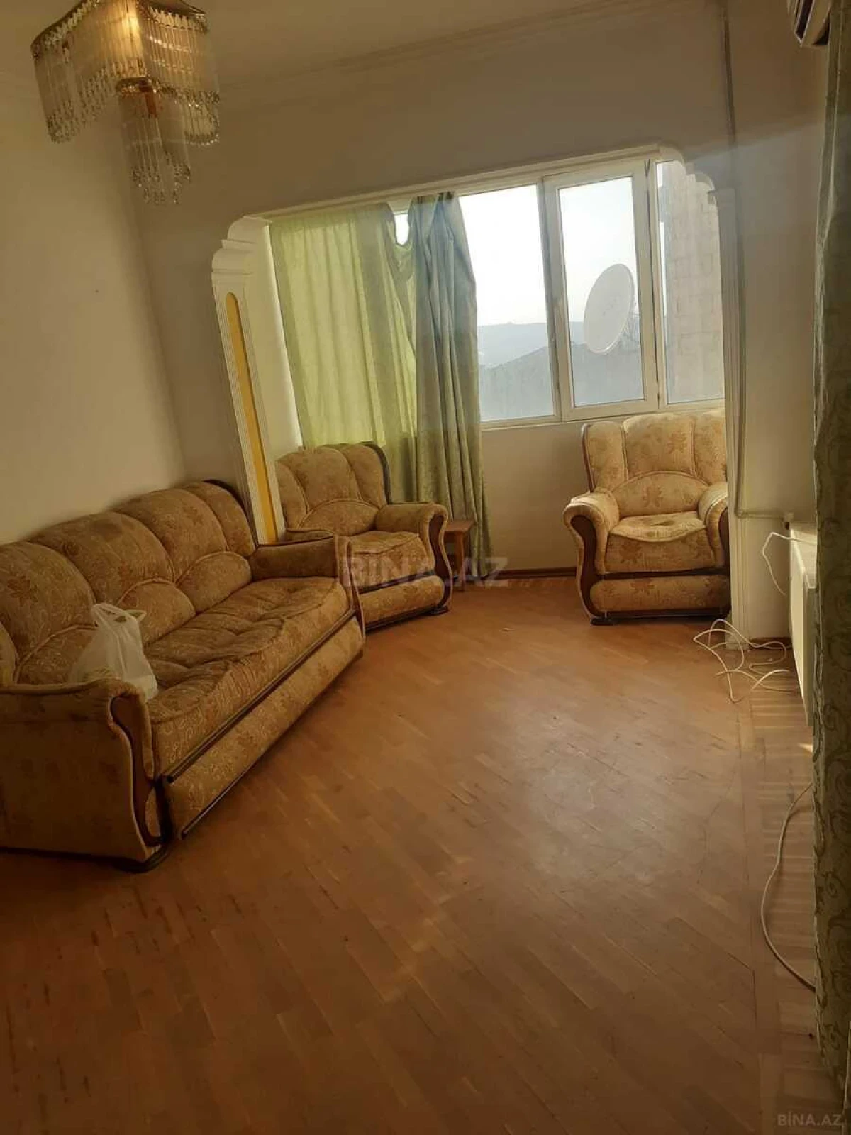 Satılır 2 otaqlı mənzil 65 m²