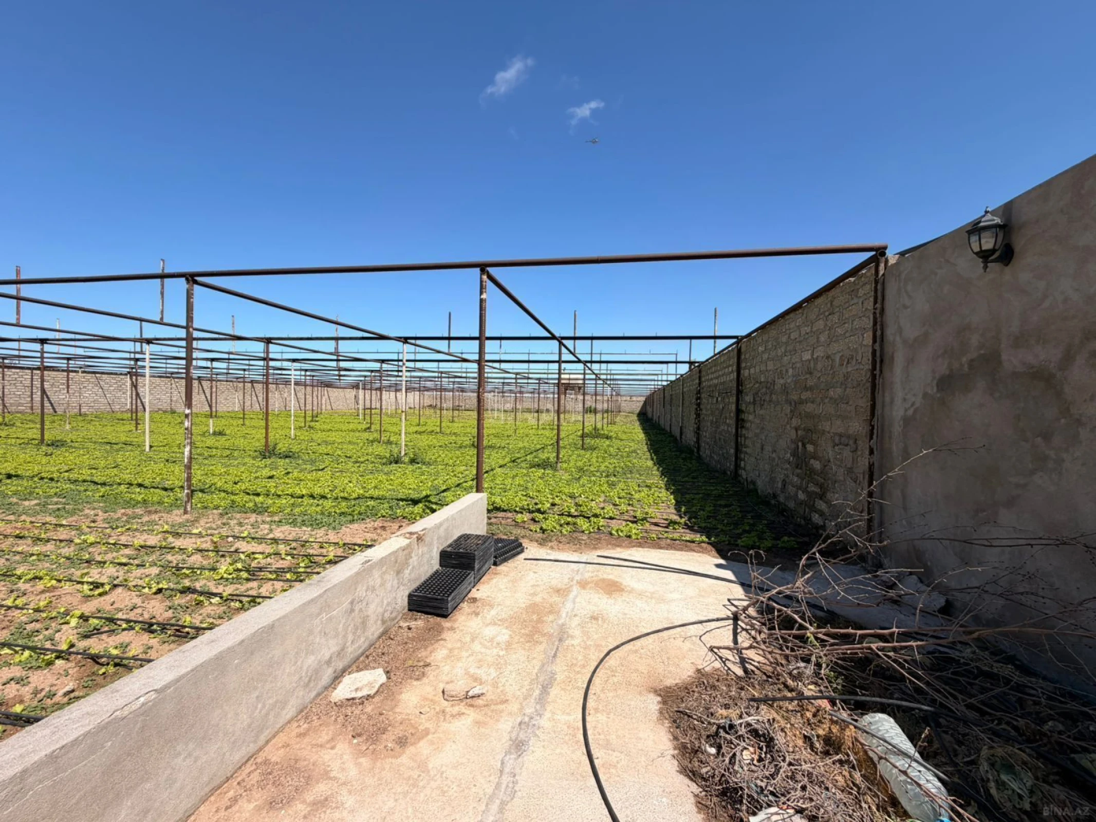 Satılır 3 otaqlı həyət evi 100 m²