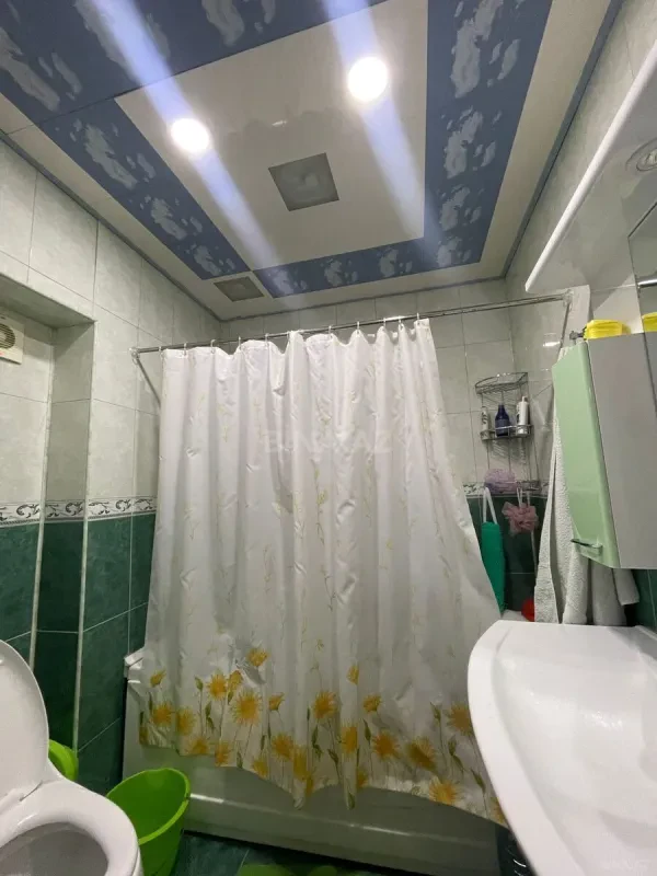 Satılır 2 otaqlı mənzil 100 m²