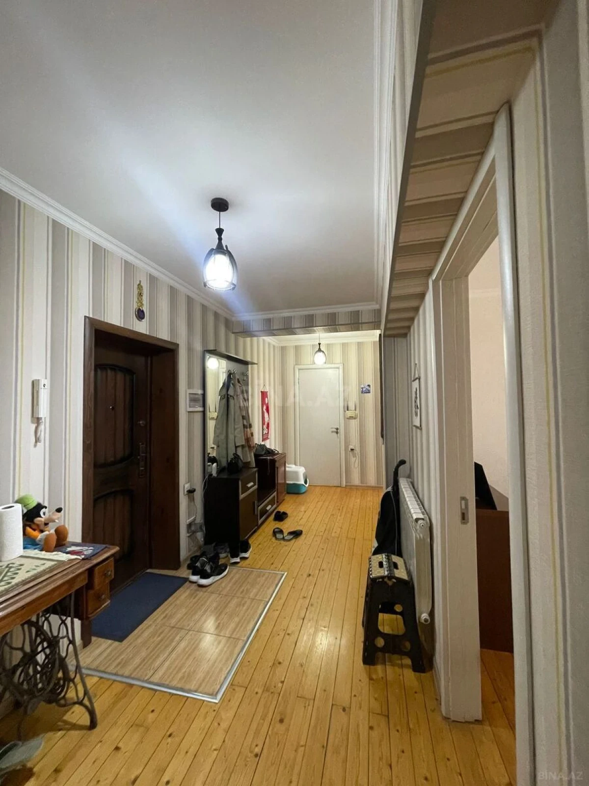 Satılır 2 otaqlı mənzil 100 m²