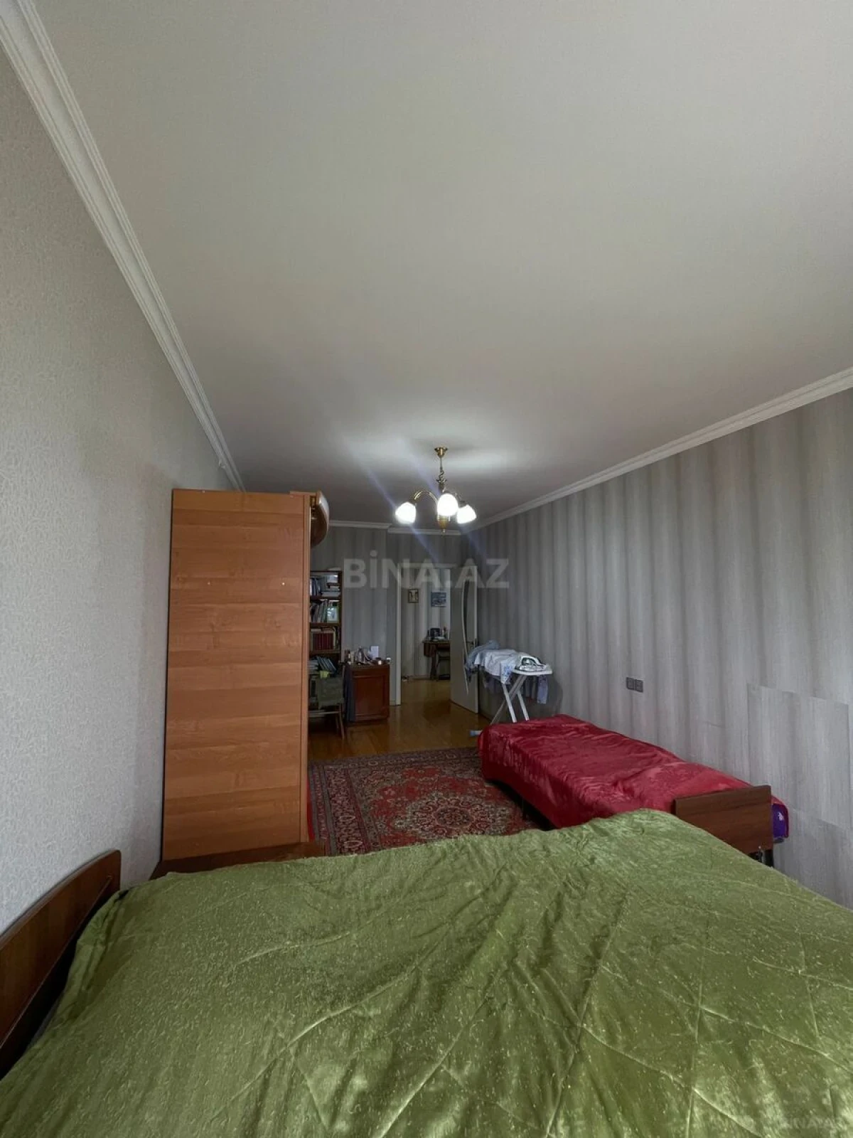Satılır 2 otaqlı mənzil 100 m²