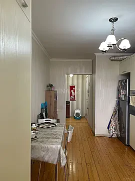 Satılır 2 otaqlı mənzil 100 m²