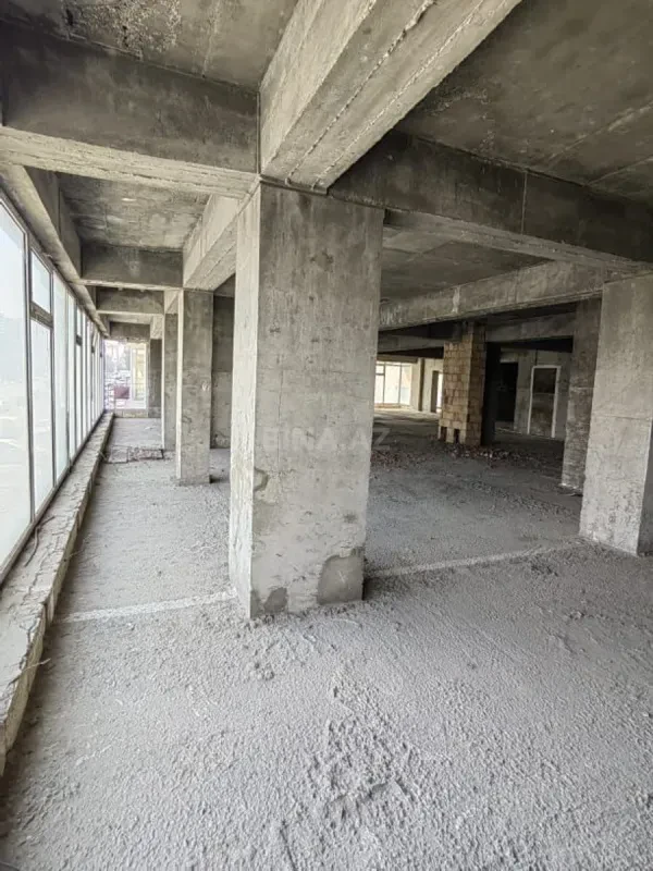 Kirayə verilir obyekt 400 m²