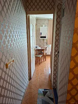 Kirayə verilir 2 otaqlı mənzil 45 m²