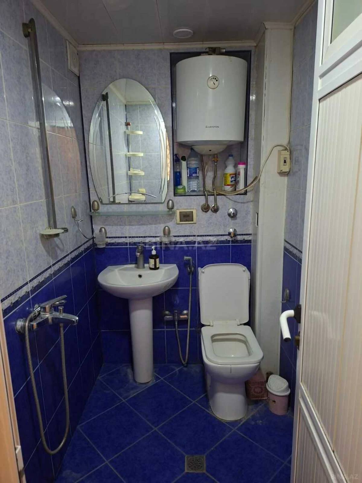 Kirayə verilir 2 otaqlı mənzil 45 m²