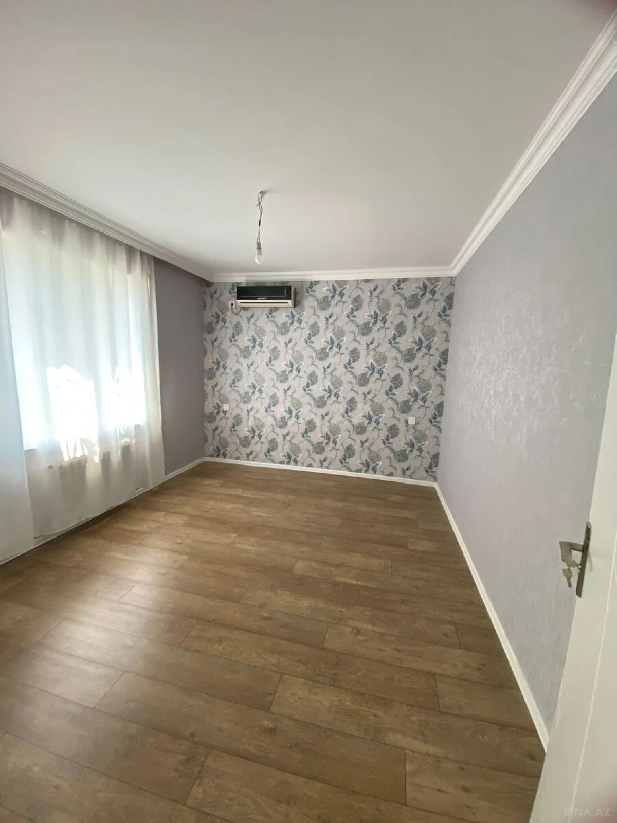 Satılır 5 otaqlı həyət evi 277 m²