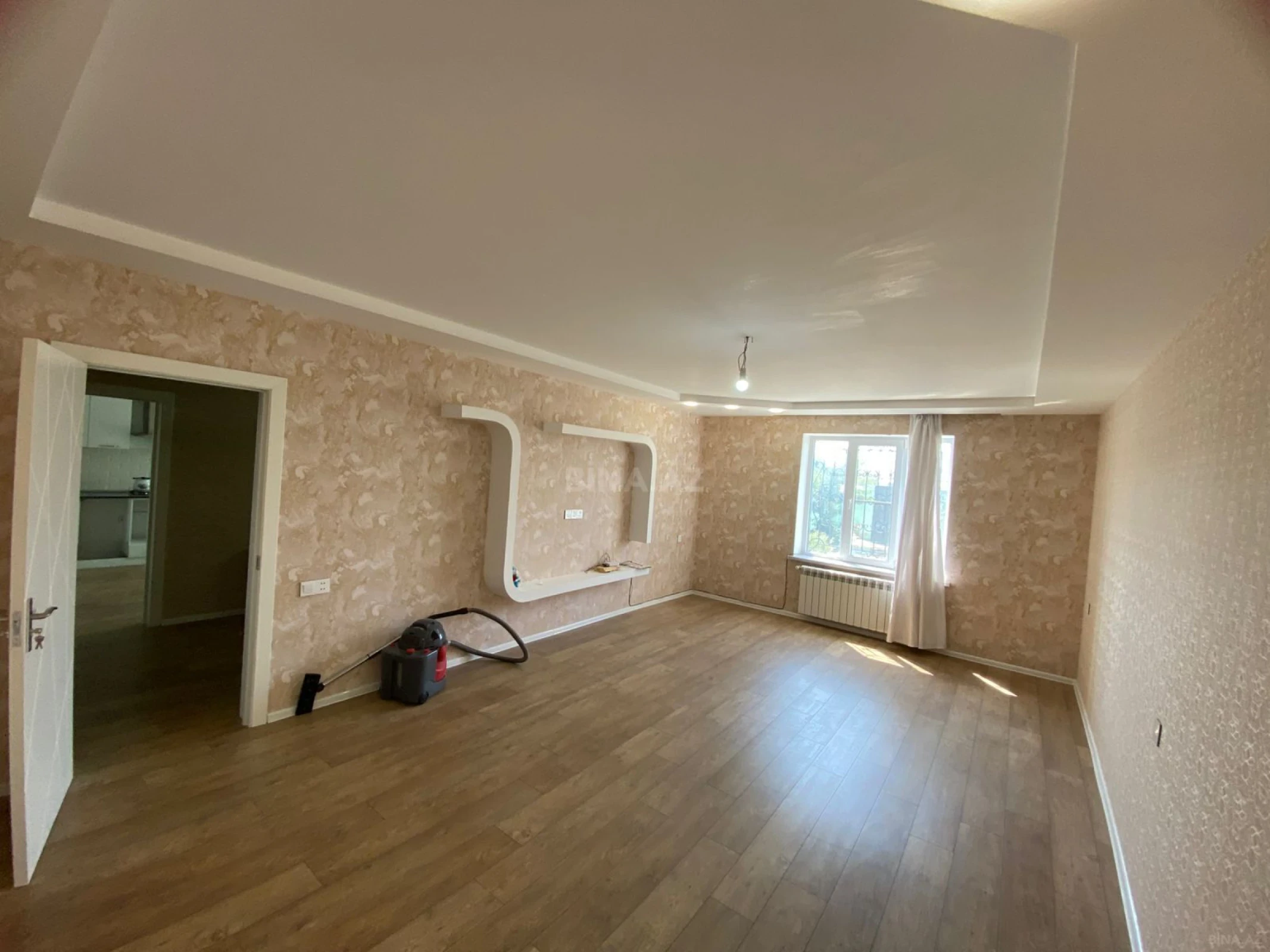 Satılır 5 otaqlı həyət evi 277 m²