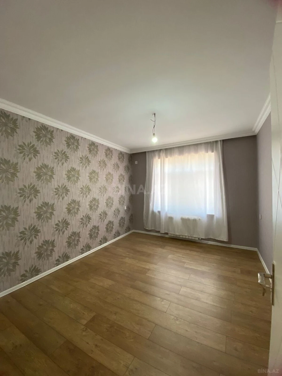 Satılır 5 otaqlı həyət evi 277 m²
