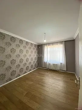 Satılır 5 otaqlı həyət evi 277 m²