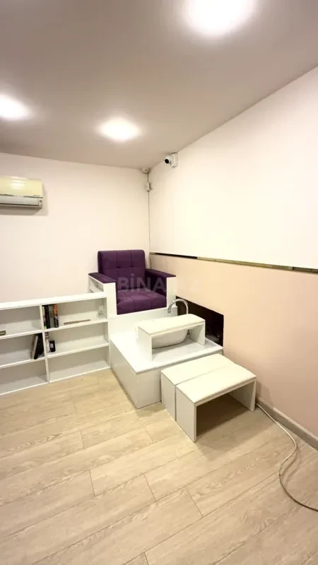 Satılır obyekt 87 m²