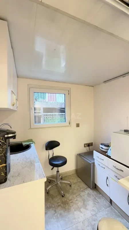 Satılır obyekt 87 m²