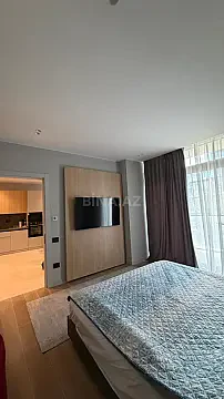 Kirayə verilir 2 otaqlı mənzil 76 m²