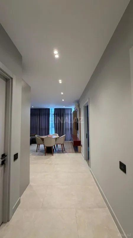 Kirayə verilir 2 otaqlı mənzil 76 m²