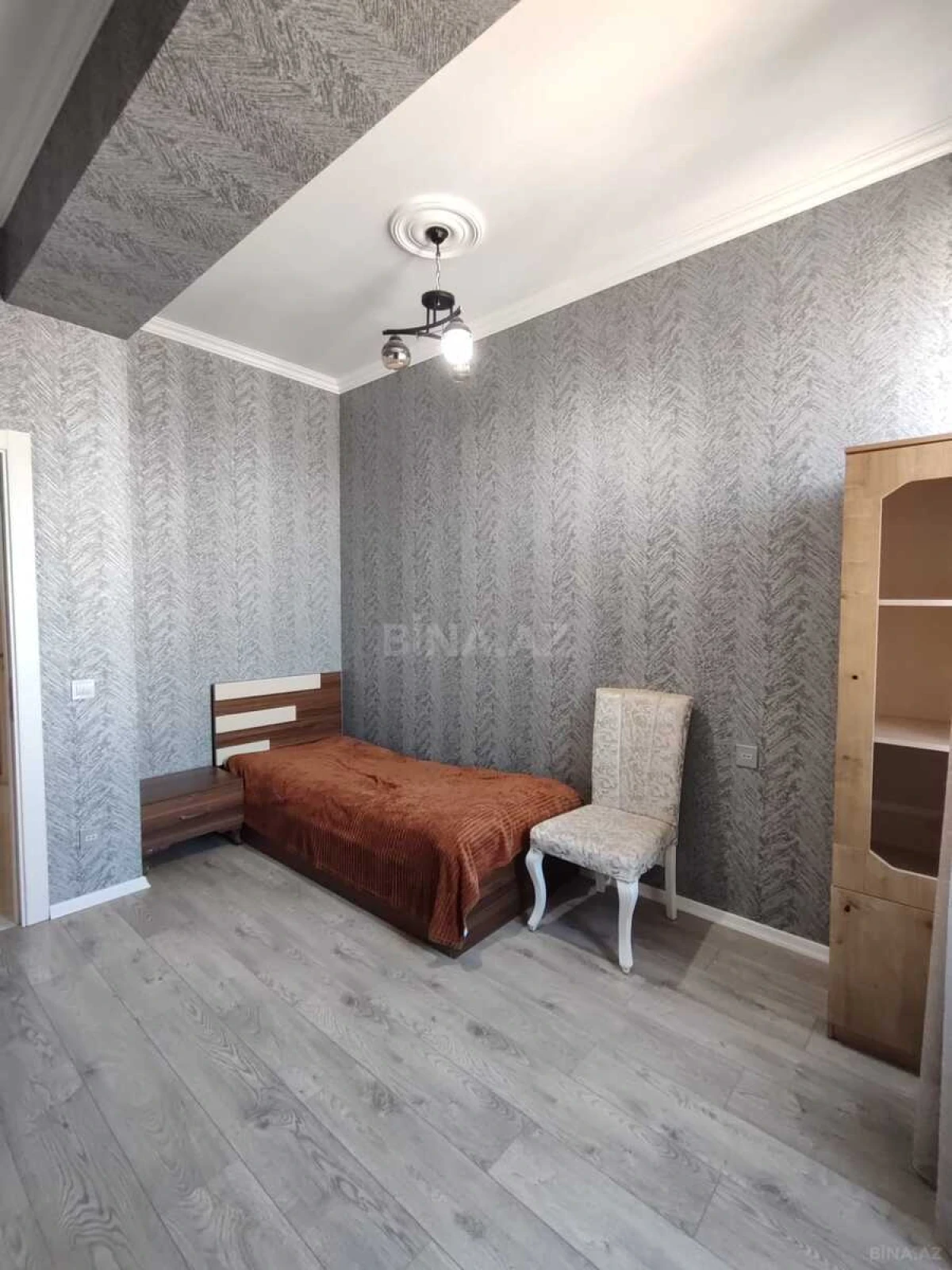 Satılır 3 otaqlı mənzil 86 m²