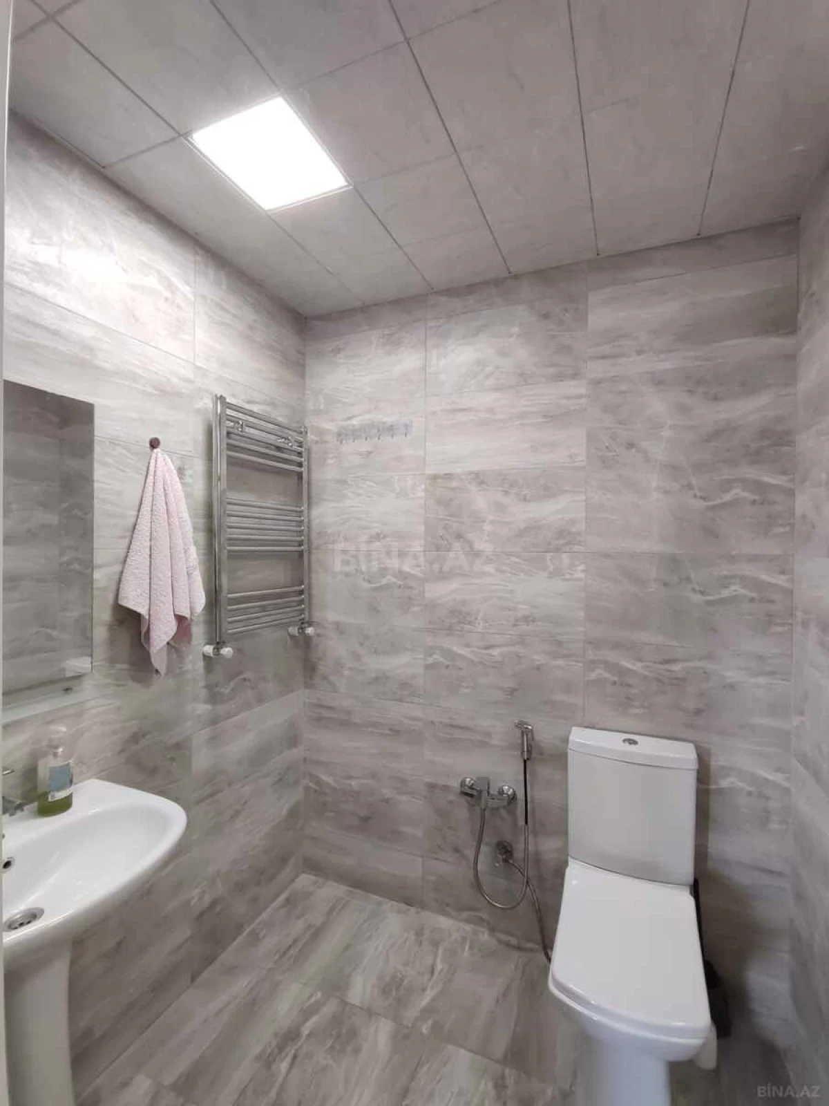 Satılır 3 otaqlı mənzil 86 m²