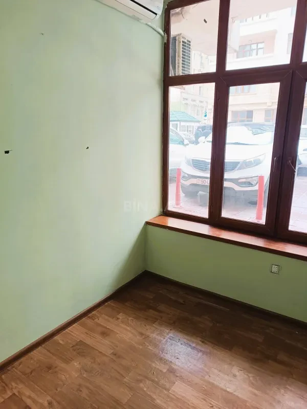 Kirayə verilir obyekt 150 m²