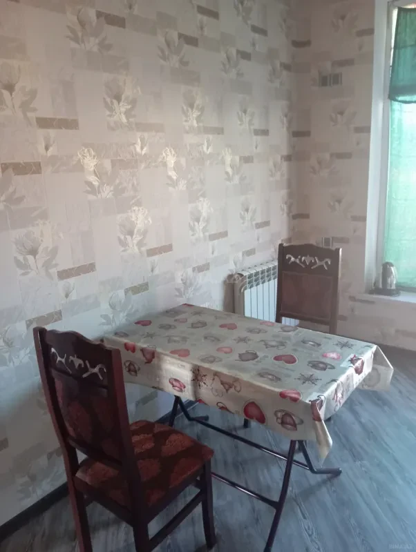 Kirayə verilir 3 otaqlı həyət evi 100 m²