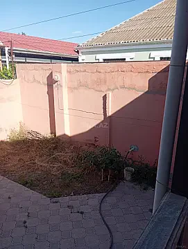 Kirayə verilir 3 otaqlı həyət evi 100 m²