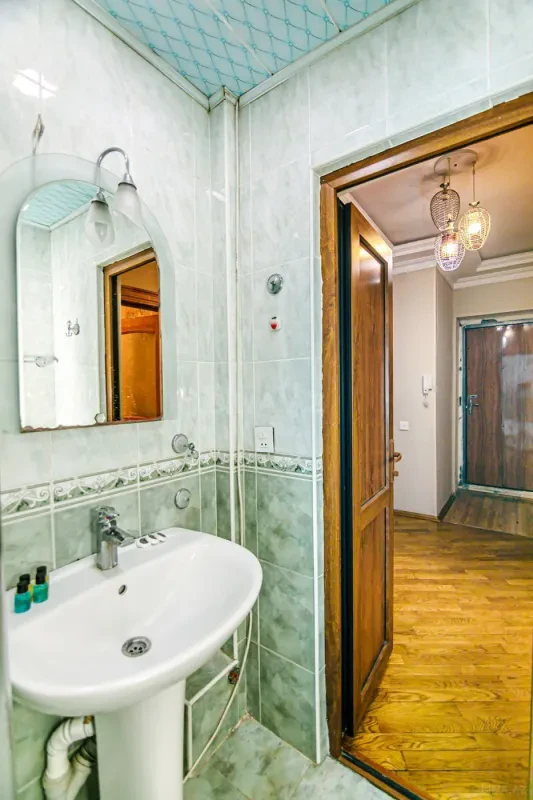 Kirayə verilir 3 otaqlı mənzil 100 m²