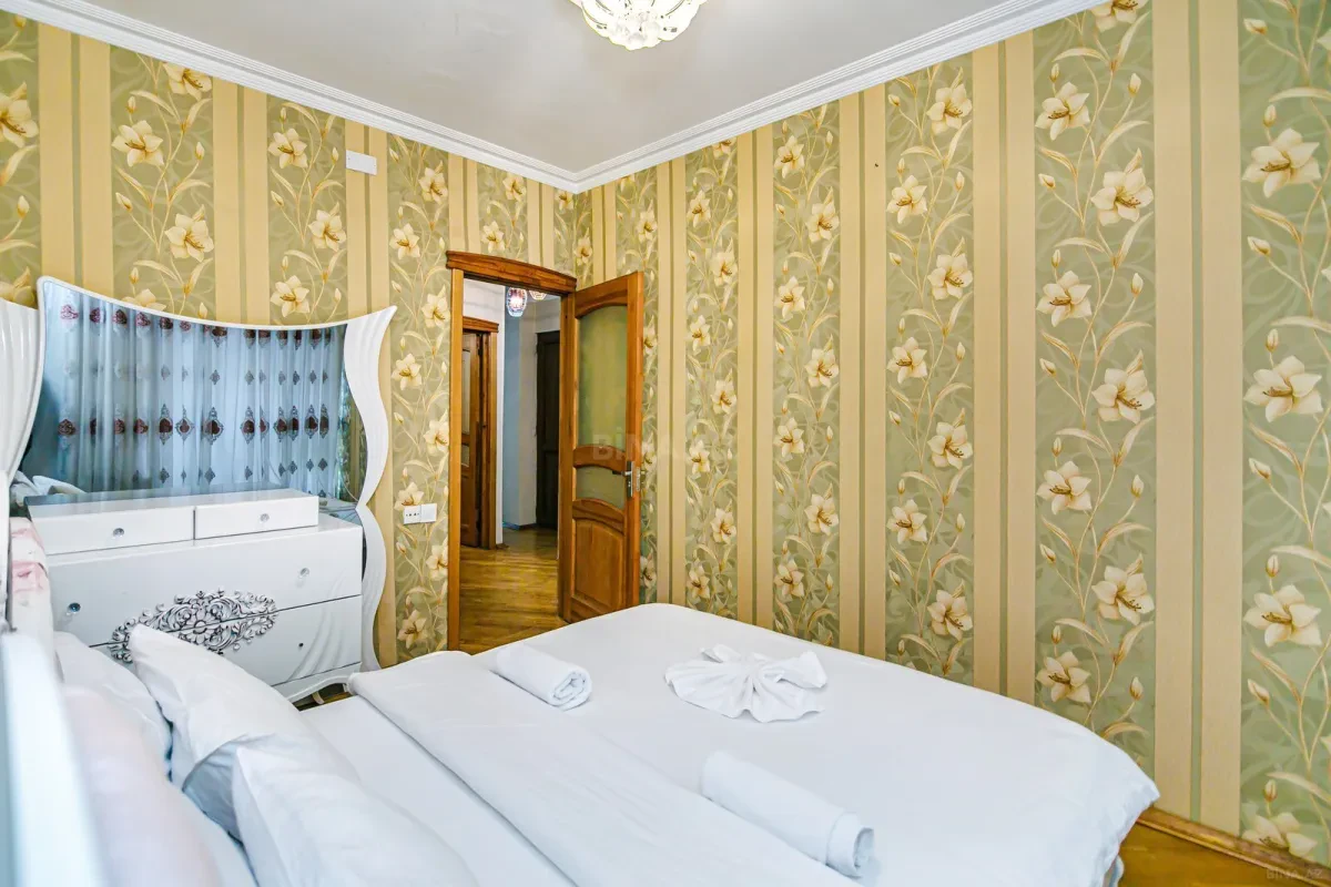 Kirayə verilir 3 otaqlı mənzil 100 m²