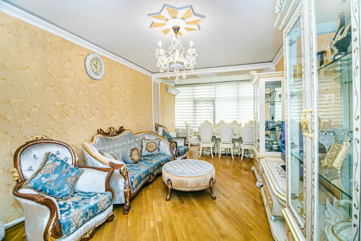 Kirayə verilir 3 otaqlı mənzil 100 m²