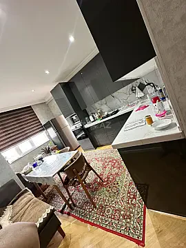 Satılır 3 otaqlı mənzil 125 m²