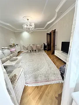 Satılır 3 otaqlı mənzil 125 m²