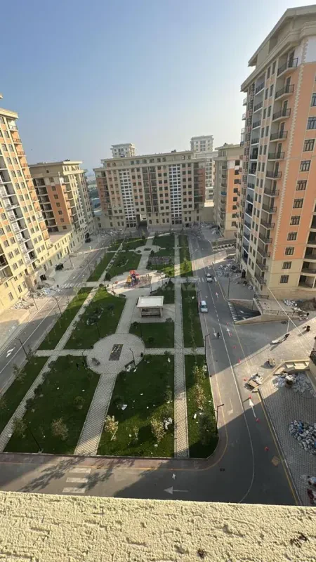 Satılır 3 otaqlı mənzil 150 m²