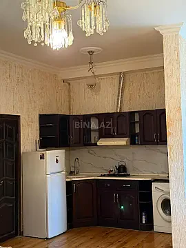 Kirayə verilir 2 otaqlı mənzil 50 m²