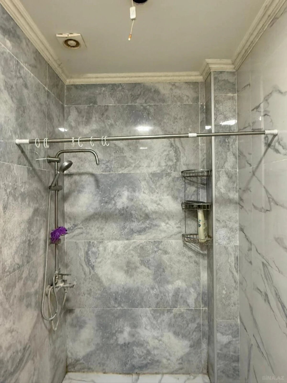 Kirayə verilir 2 otaqlı mənzil 50 m²