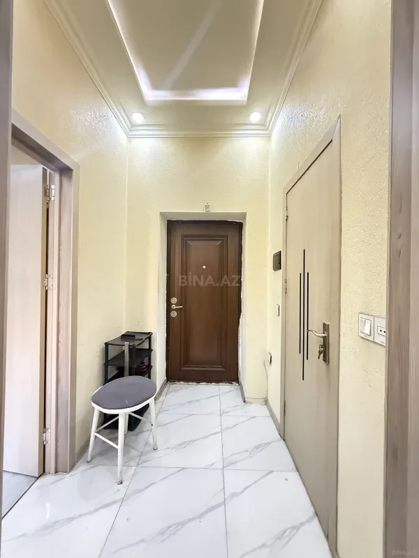 Satılır 2 otaqlı mənzil 42 m²