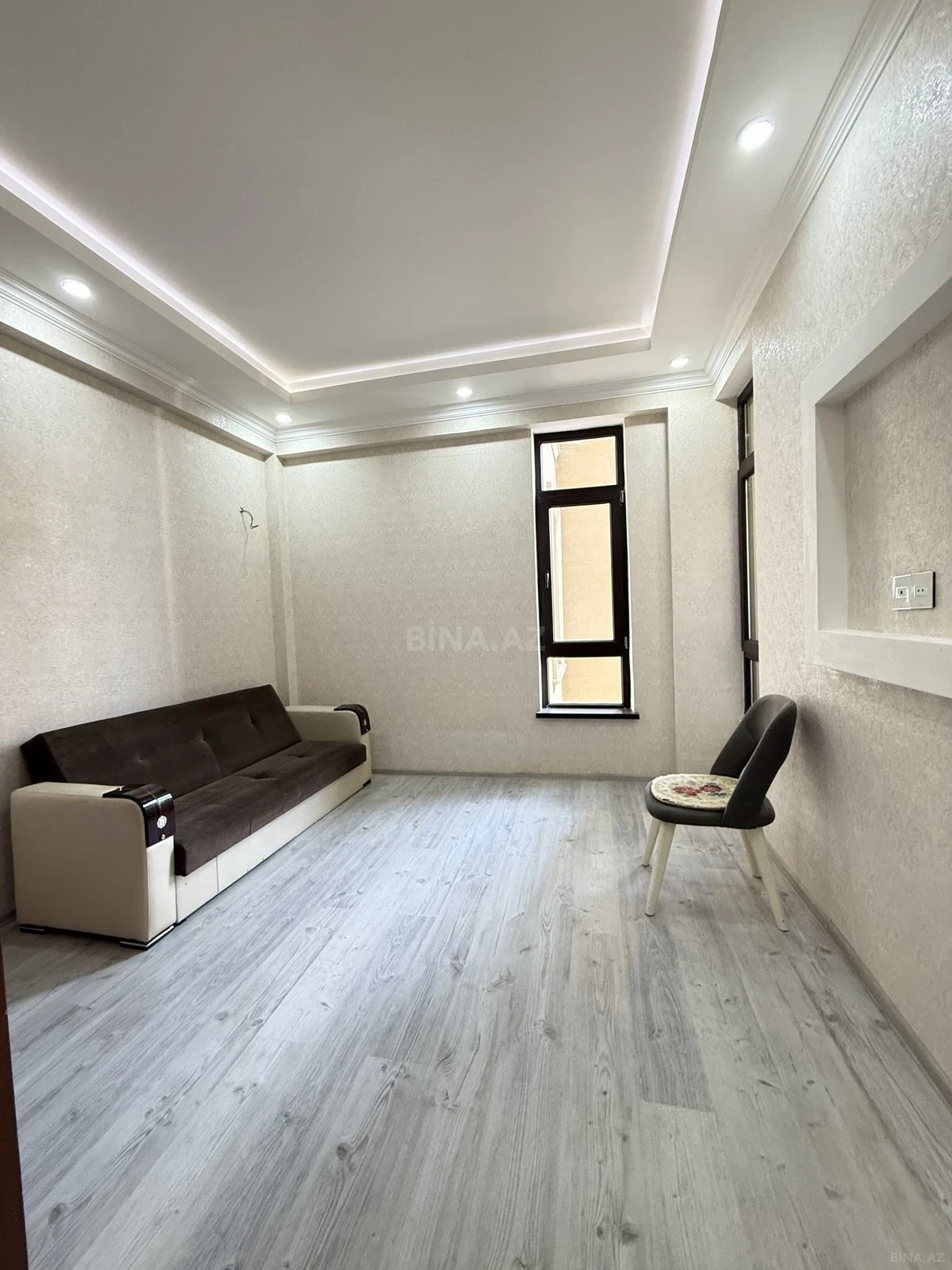 Satılır 2 otaqlı mənzil 42 m²