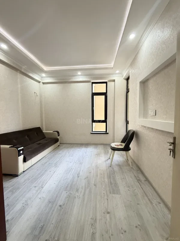 Satılır 2 otaqlı mənzil 42 m²