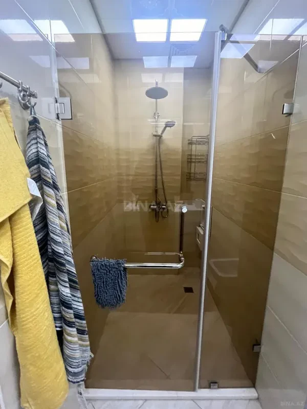Satılır 2 otaqlı mənzil 98 m²