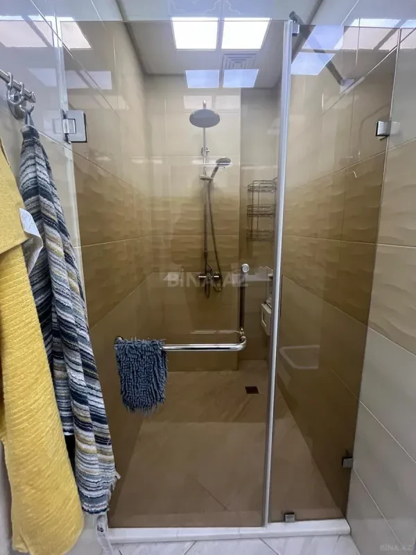 Satılır 2 otaqlı mənzil 98 m²